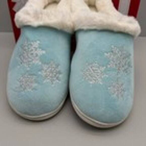 Charter Club Slippers Womens XL 11-12 Blue Snowflakes Cozy Comfy Festive Lounge - Picture 3 of 9